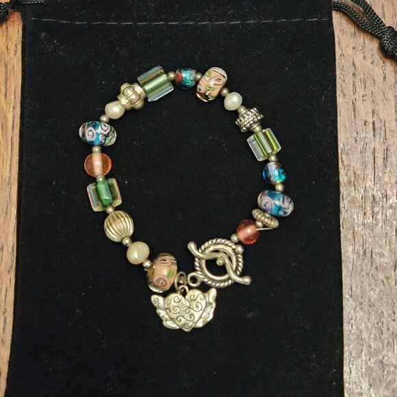Murano Glass Beaded Bracelet With Winged Heart Charm 8" - Picture 1 of 4